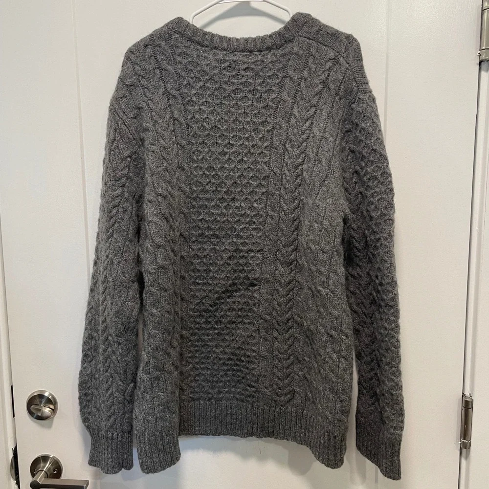 Duluth Trading Co Mens 2XL Gray 100% Shetland Wool Cable Knit Crew Neck Sweater